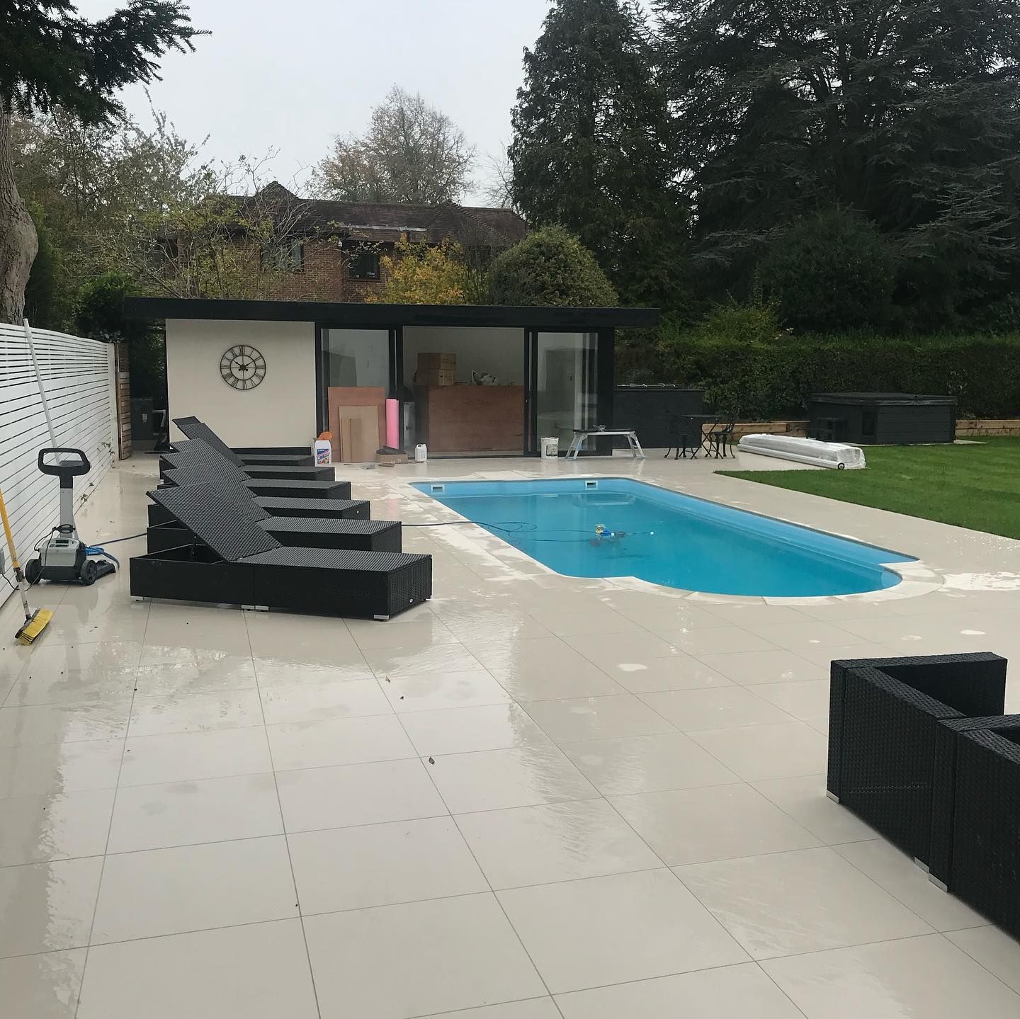 Outdoor Pool & Patio Build